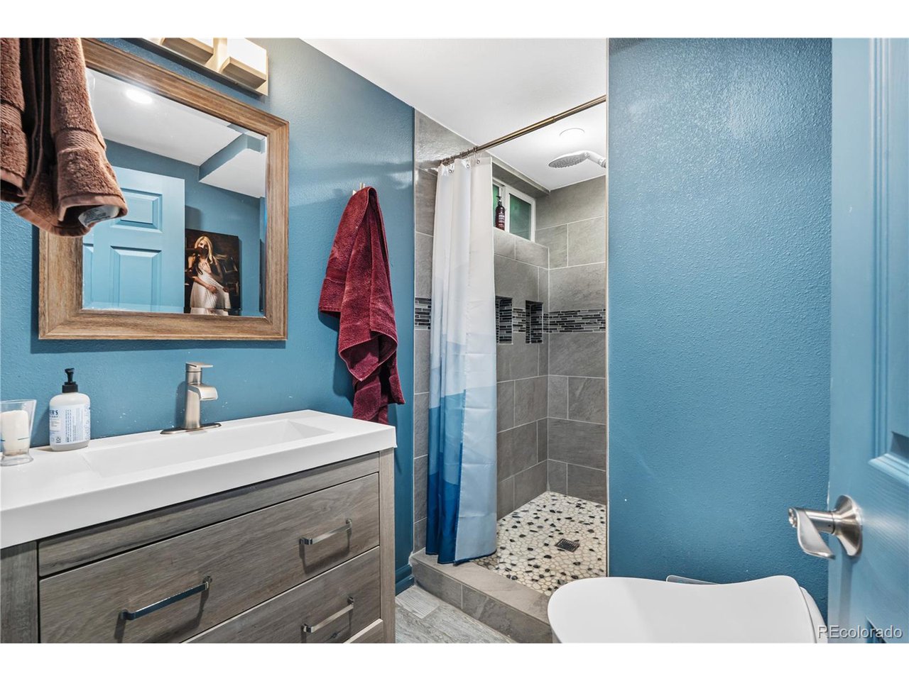 2730 S Jay St