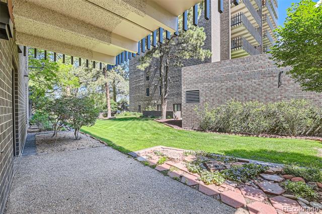 460 S Marion Parkway Unit: 102