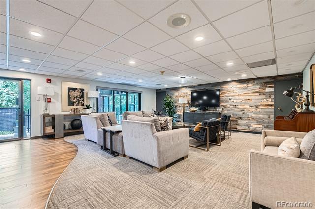 460 S Marion Parkway Unit: 102