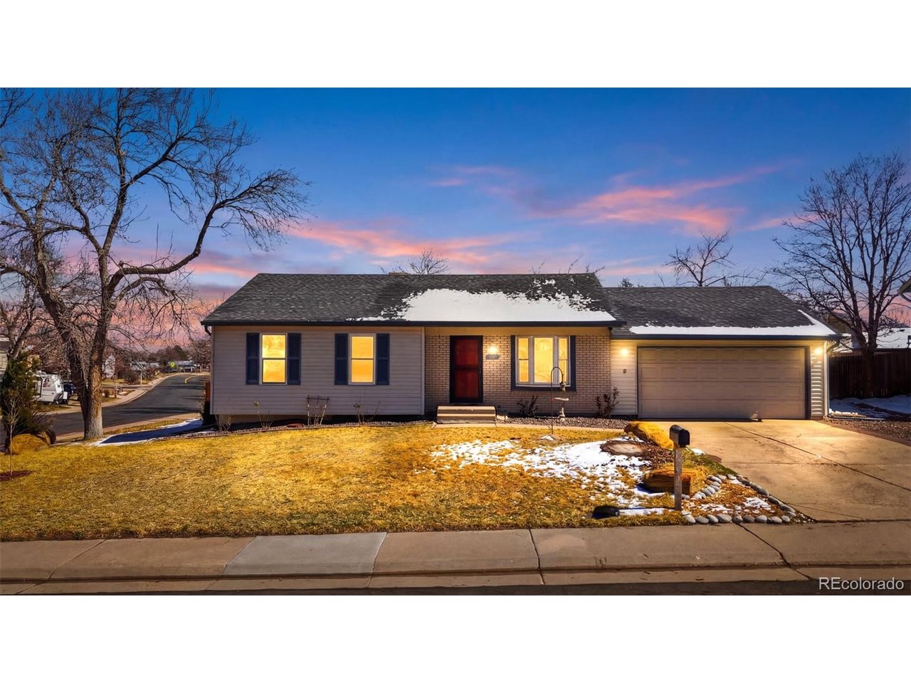 8891 W 92nd Pl