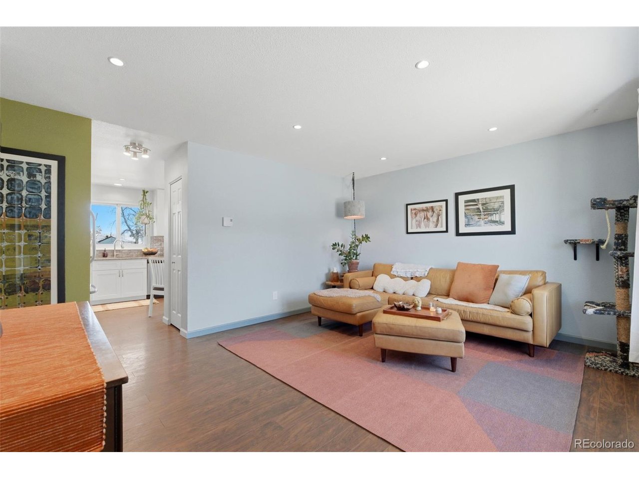 8891 W 92nd Pl