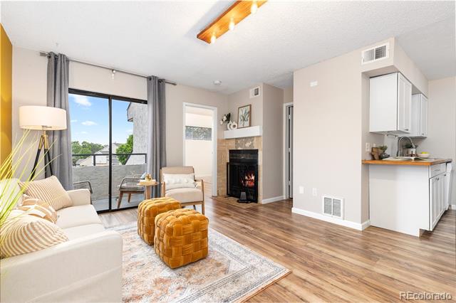 1820 Newland Court Unit: 310
