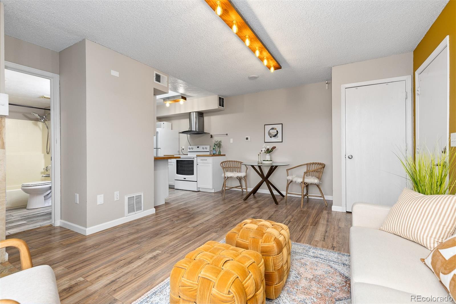 1820 Newland Court Unit: 310