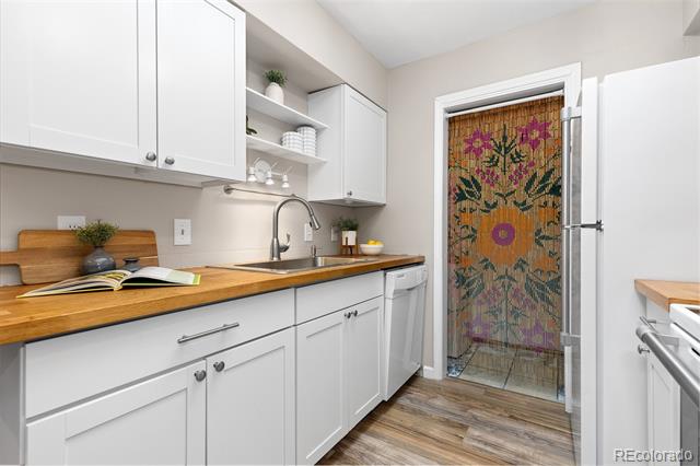 1820 Newland Court Unit: 310