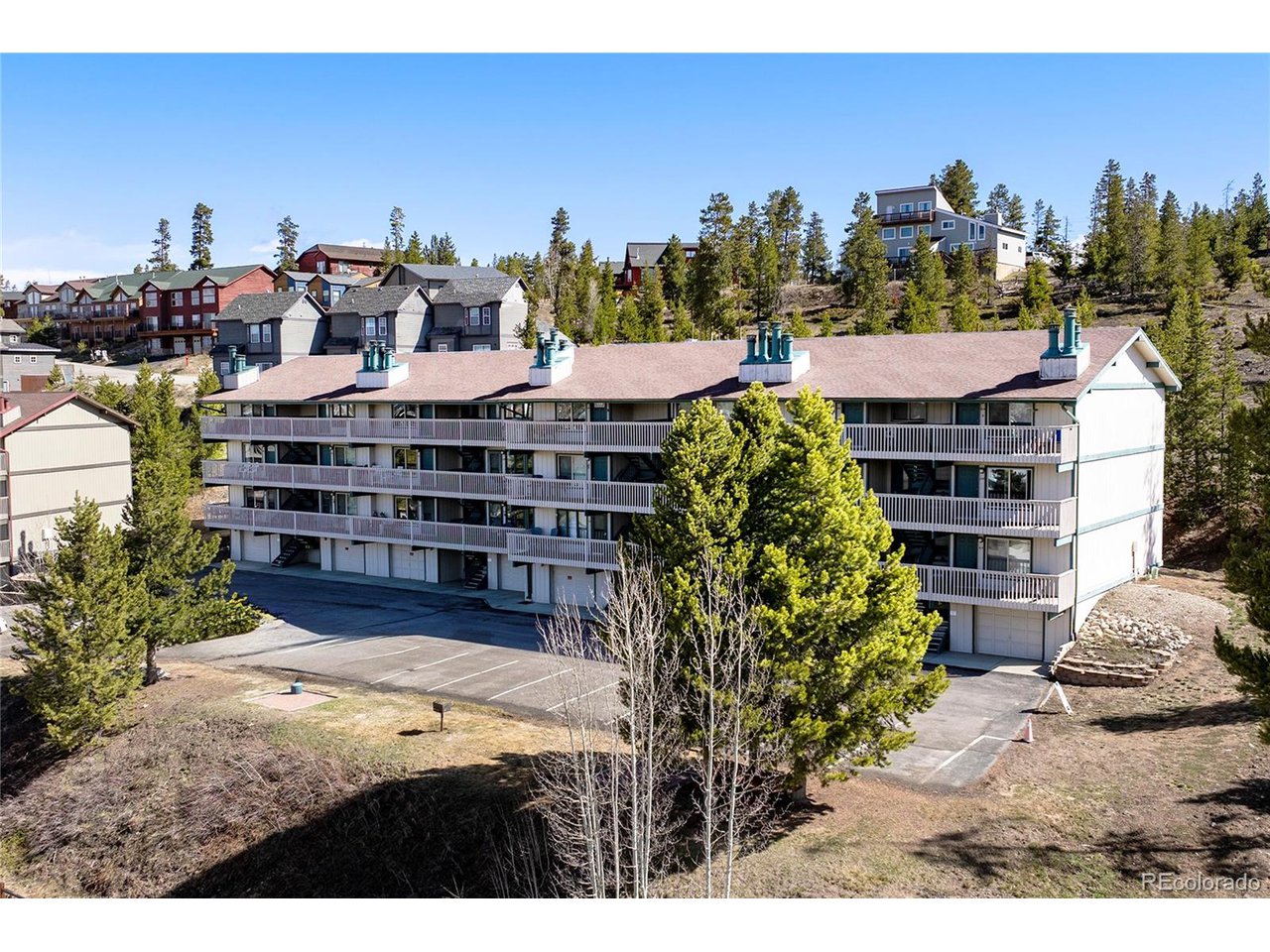 309 County Road 804 E204