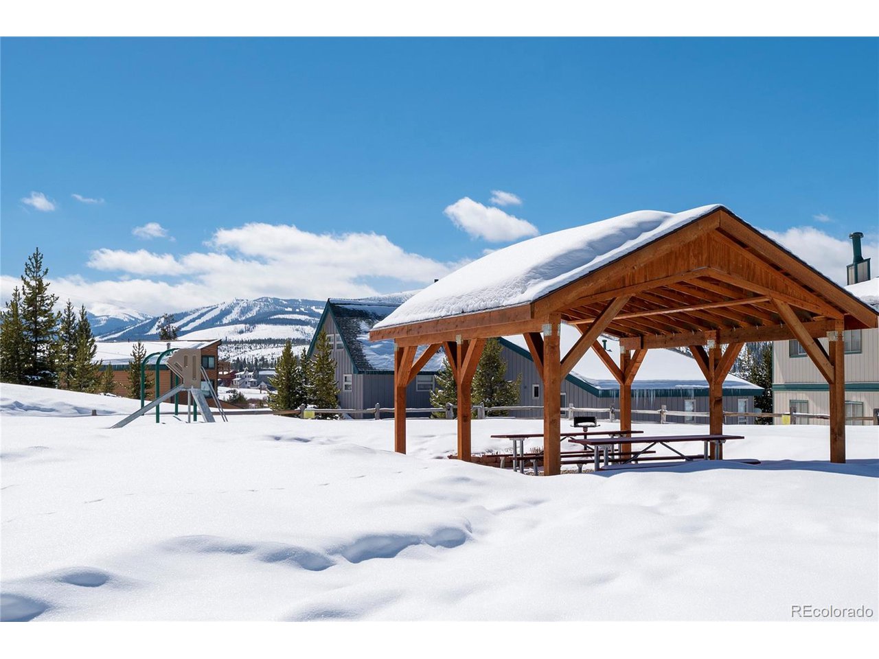 309 County Road 804 E204