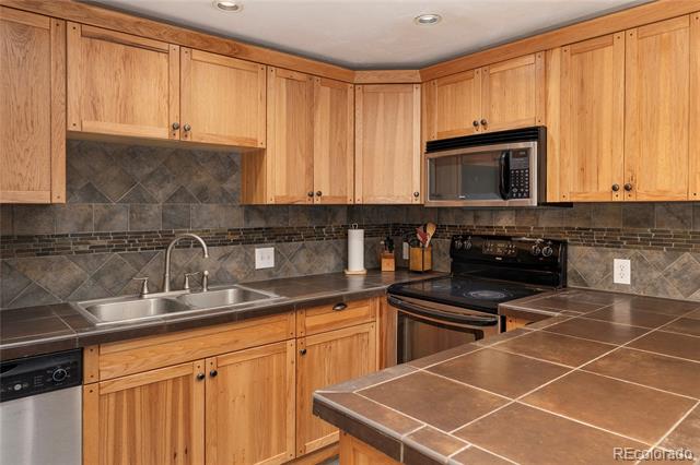 309 County Road 804 Unit: E204
