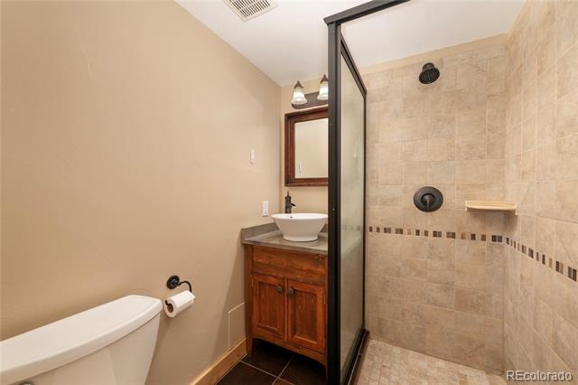 309 County Road 804 Unit: E204
