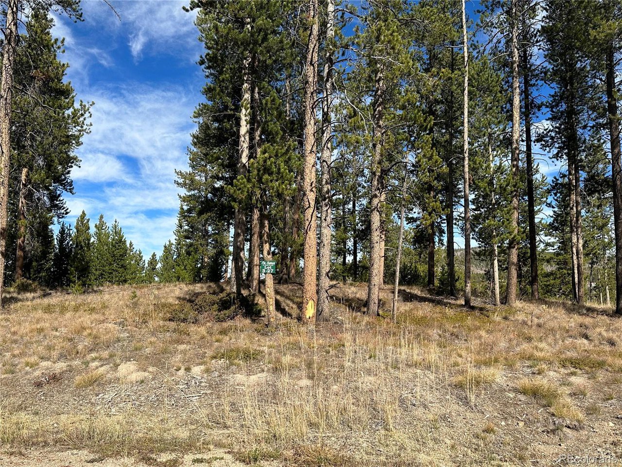 2269 Golf Course Cir / GCR 511