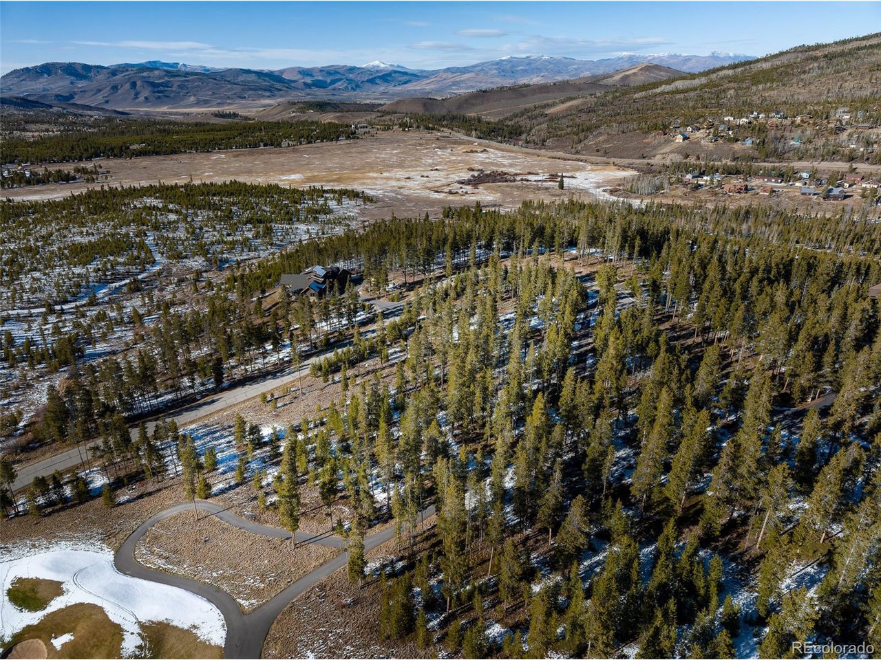 2269 Golf Course Cir / GCR 511