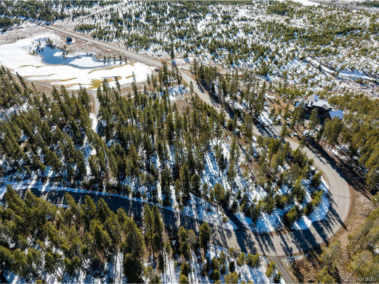 2269 Golf Course Cir / GCR 511