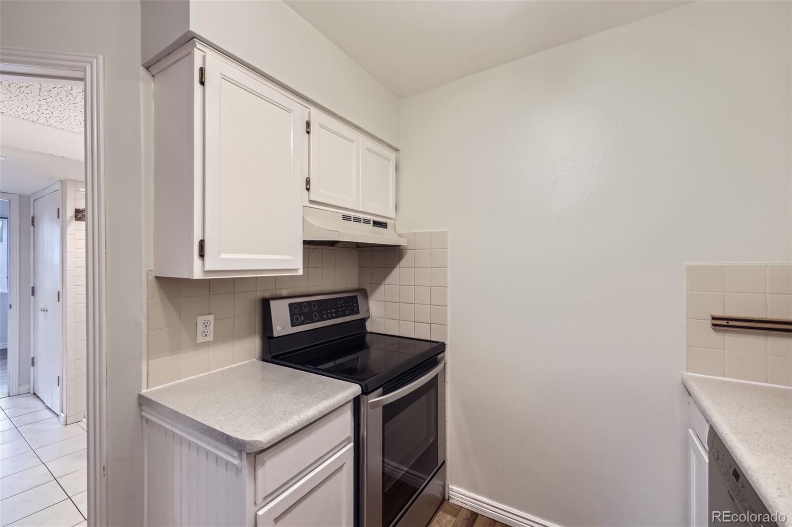 1830 Newland Court Unit: 209