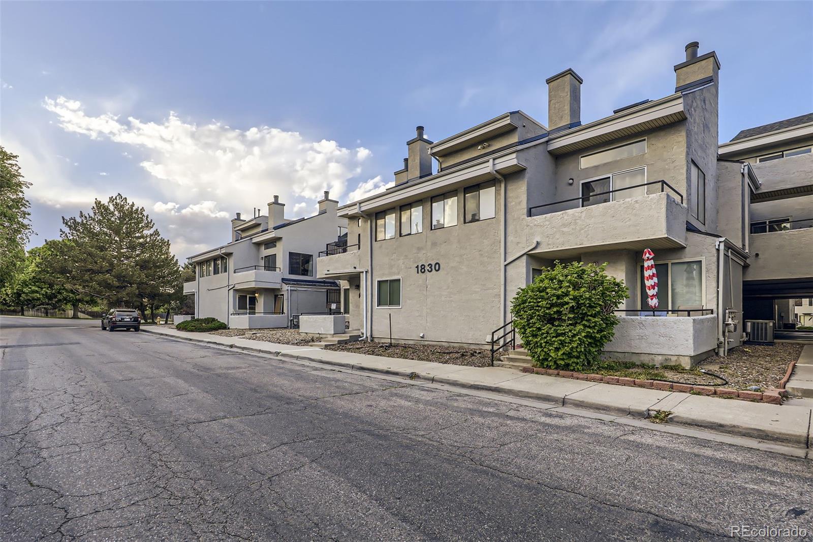 1830 Newland Court Unit: 209