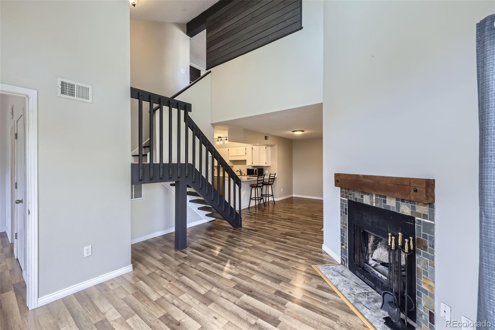 1830 Newland Court Unit: 209