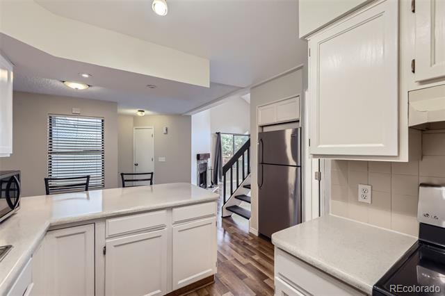 1830 Newland Court Unit: 209