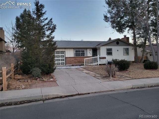 4605 S Sleepy Hollow Circle