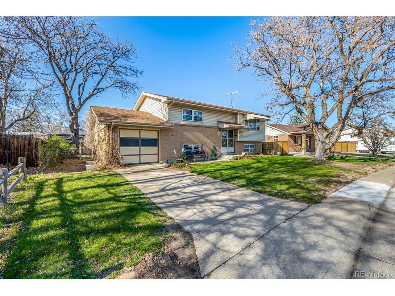 1403 Bowman Pl