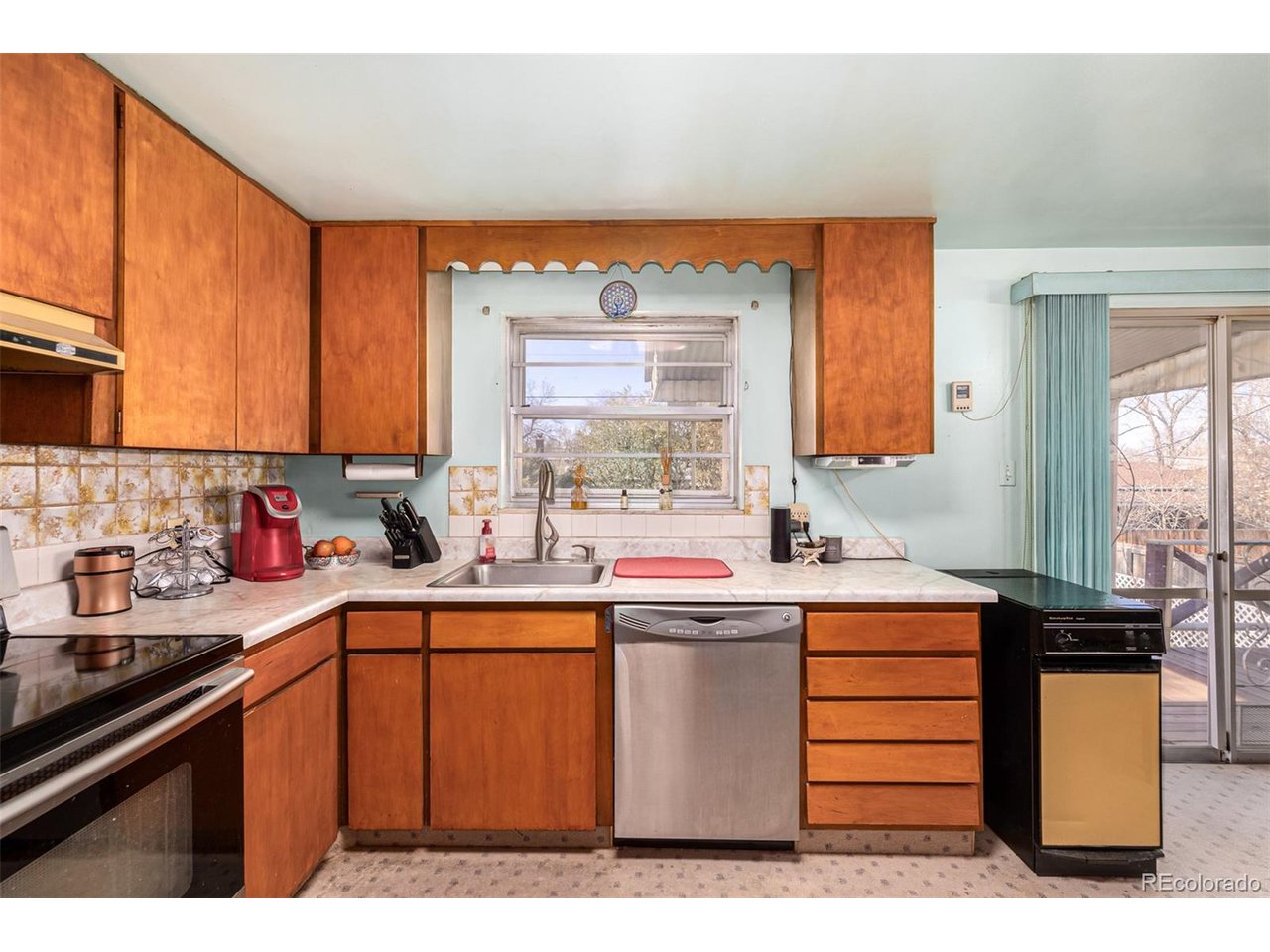 1403 Bowman Pl