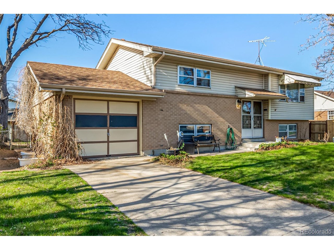 1403 Bowman Pl