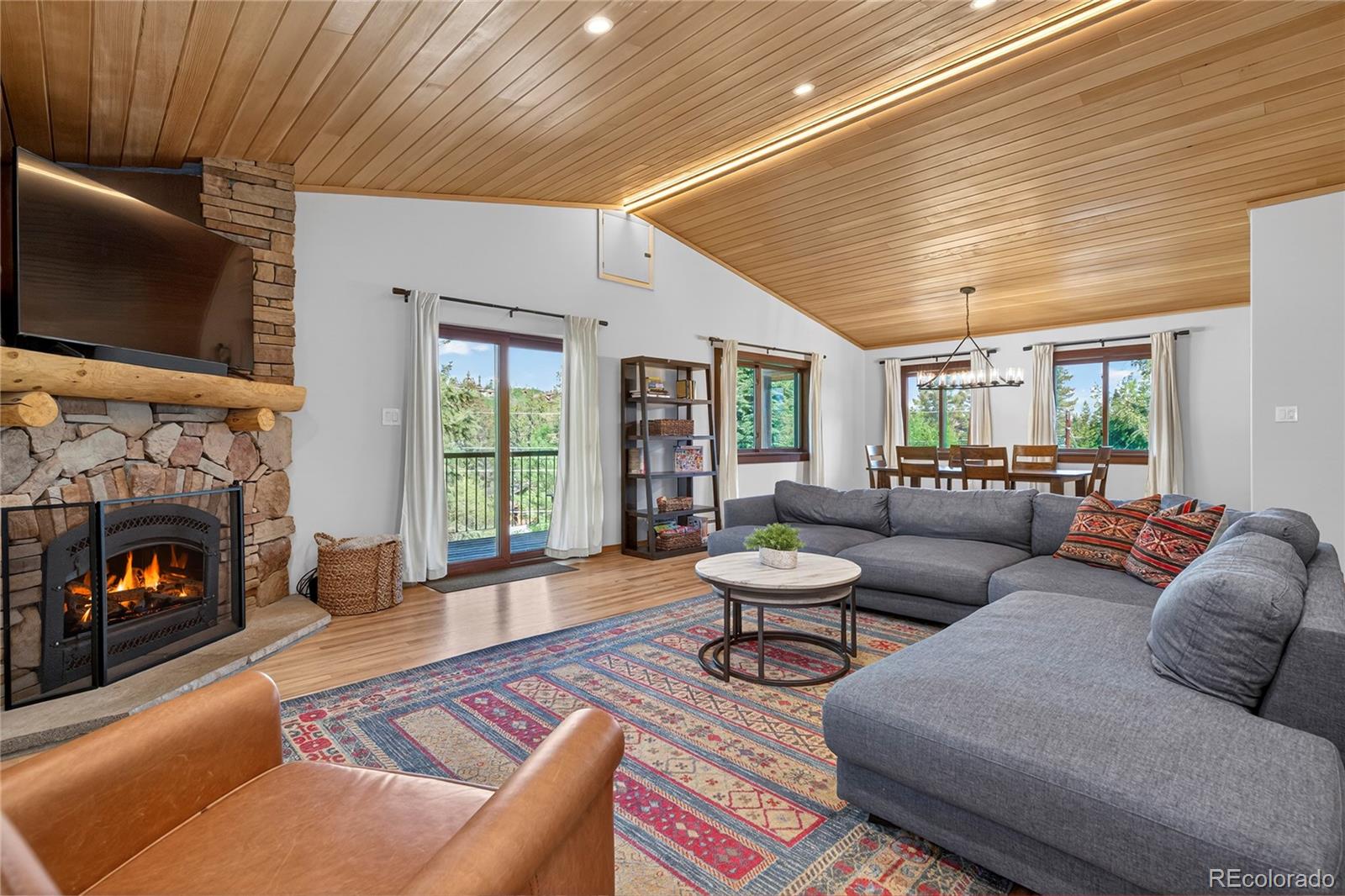 310 Arapahoe Road