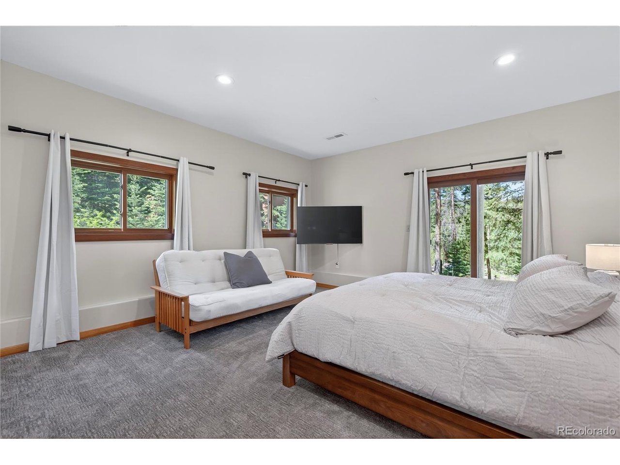 310 Arapahoe Rd