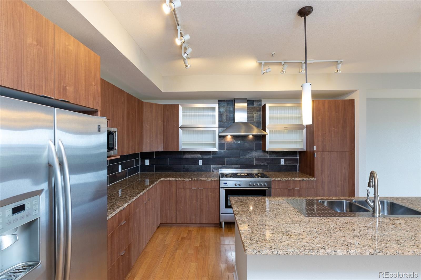 2240 N Clay Street Unit: 505