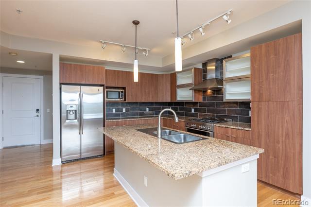 2240 N Clay Street Unit: 505