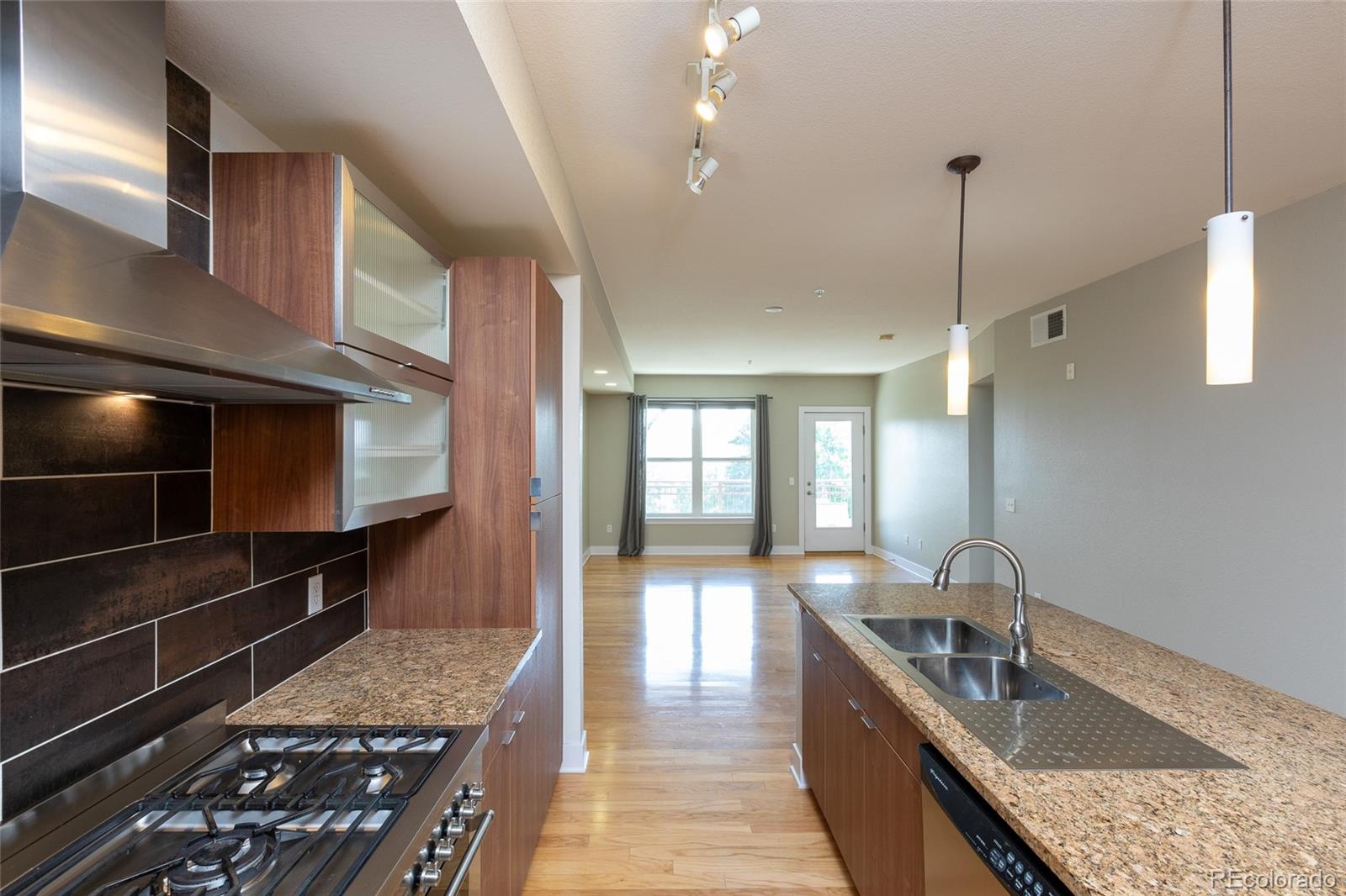 2240 N Clay Street Unit: 505