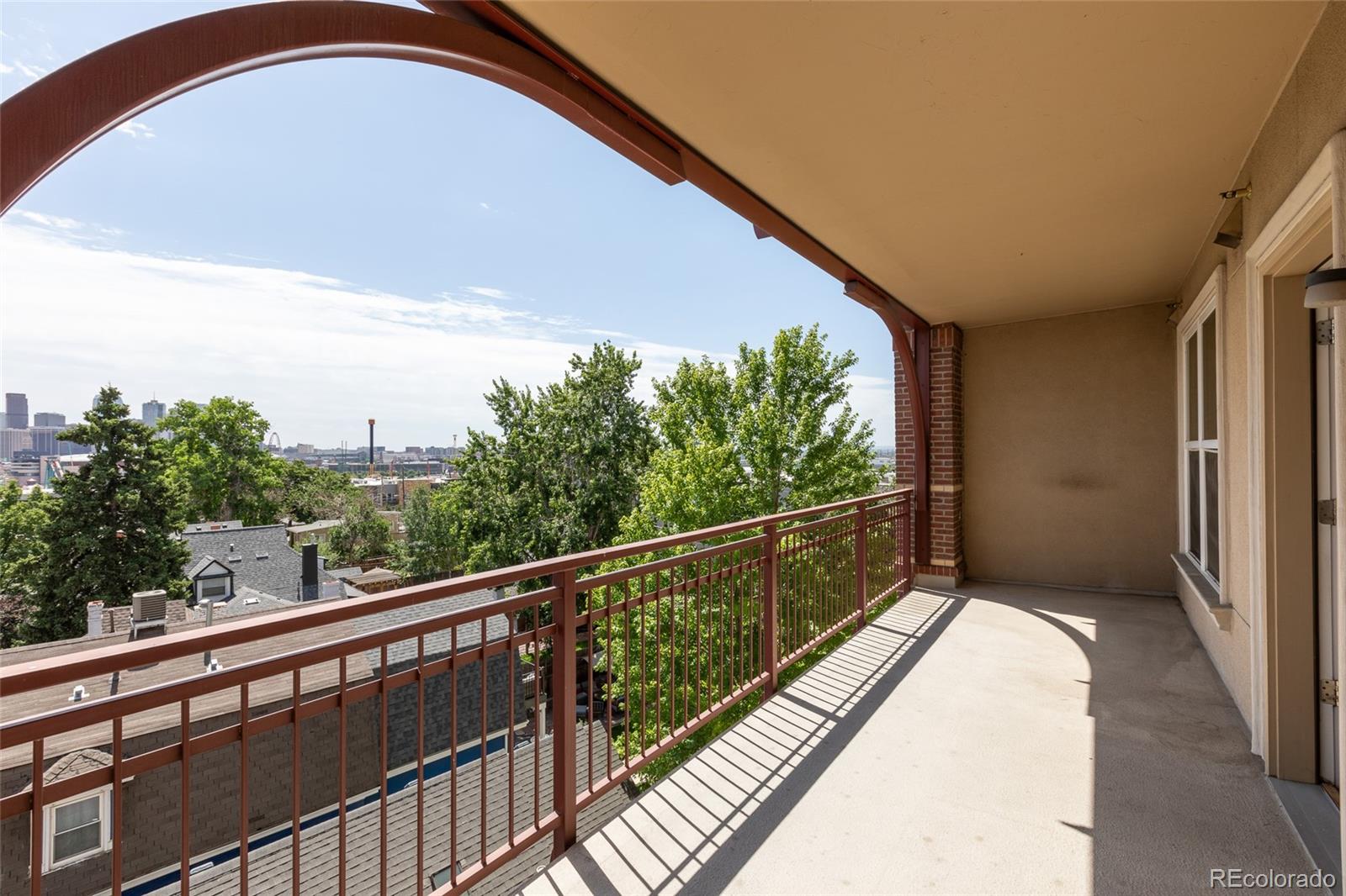 2240 N Clay Street Unit: 505