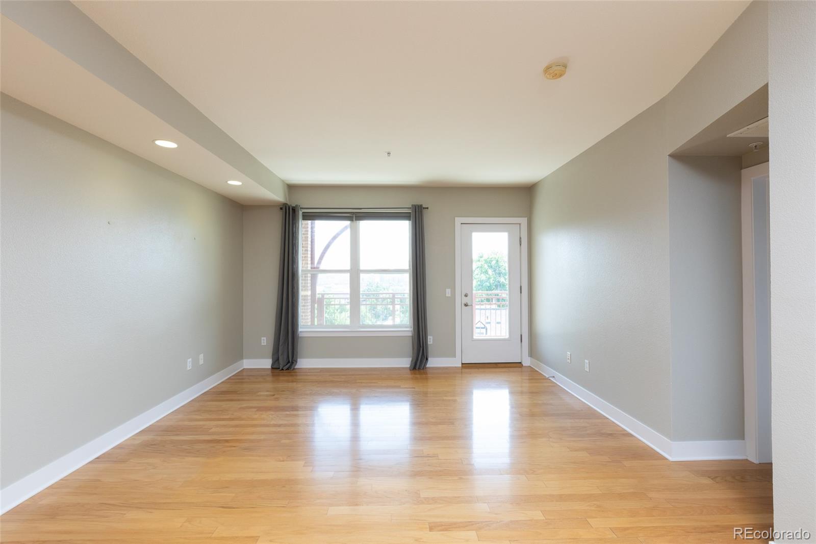 2240 N Clay Street Unit: 505