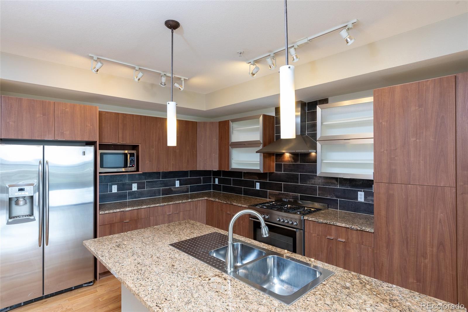 2240 N Clay Street Unit: 505