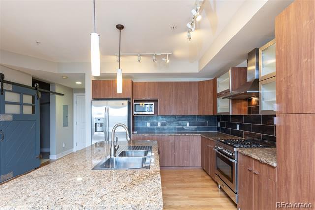 2240 N Clay Street Unit: 505