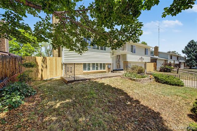1526 S Fraser Way