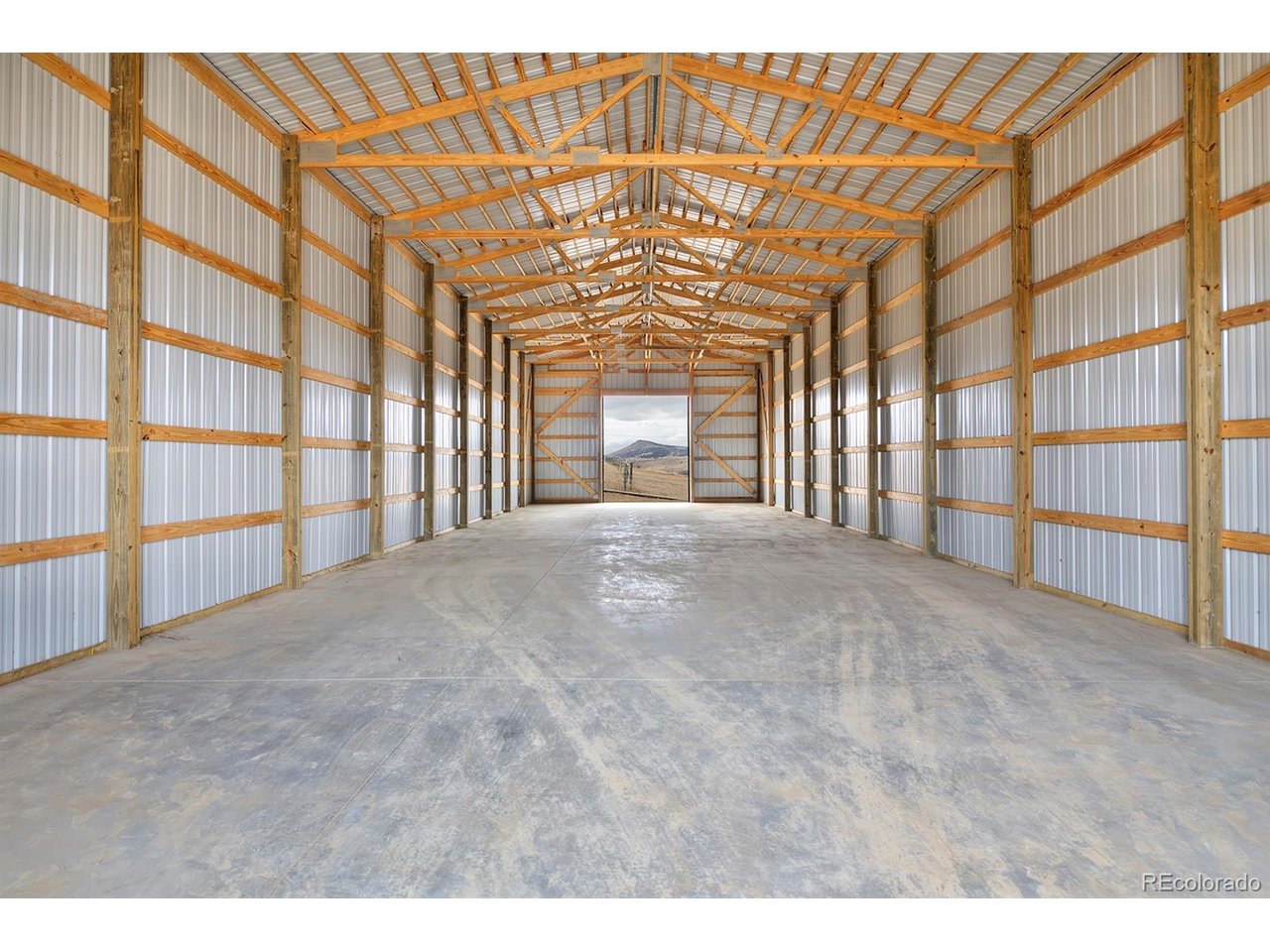 1525 S County Road 27E