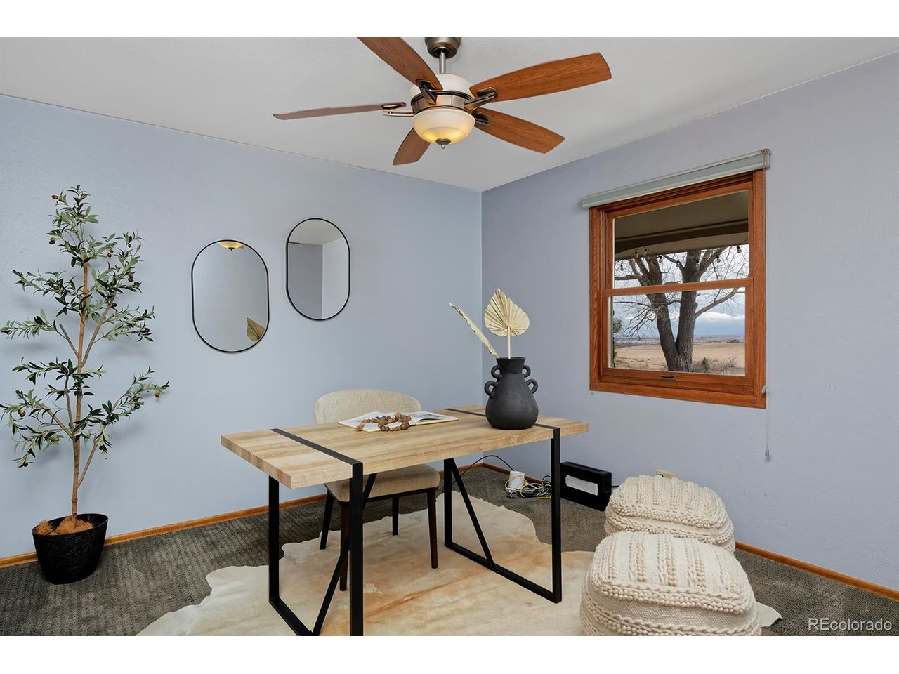 1525 S County Road 27E