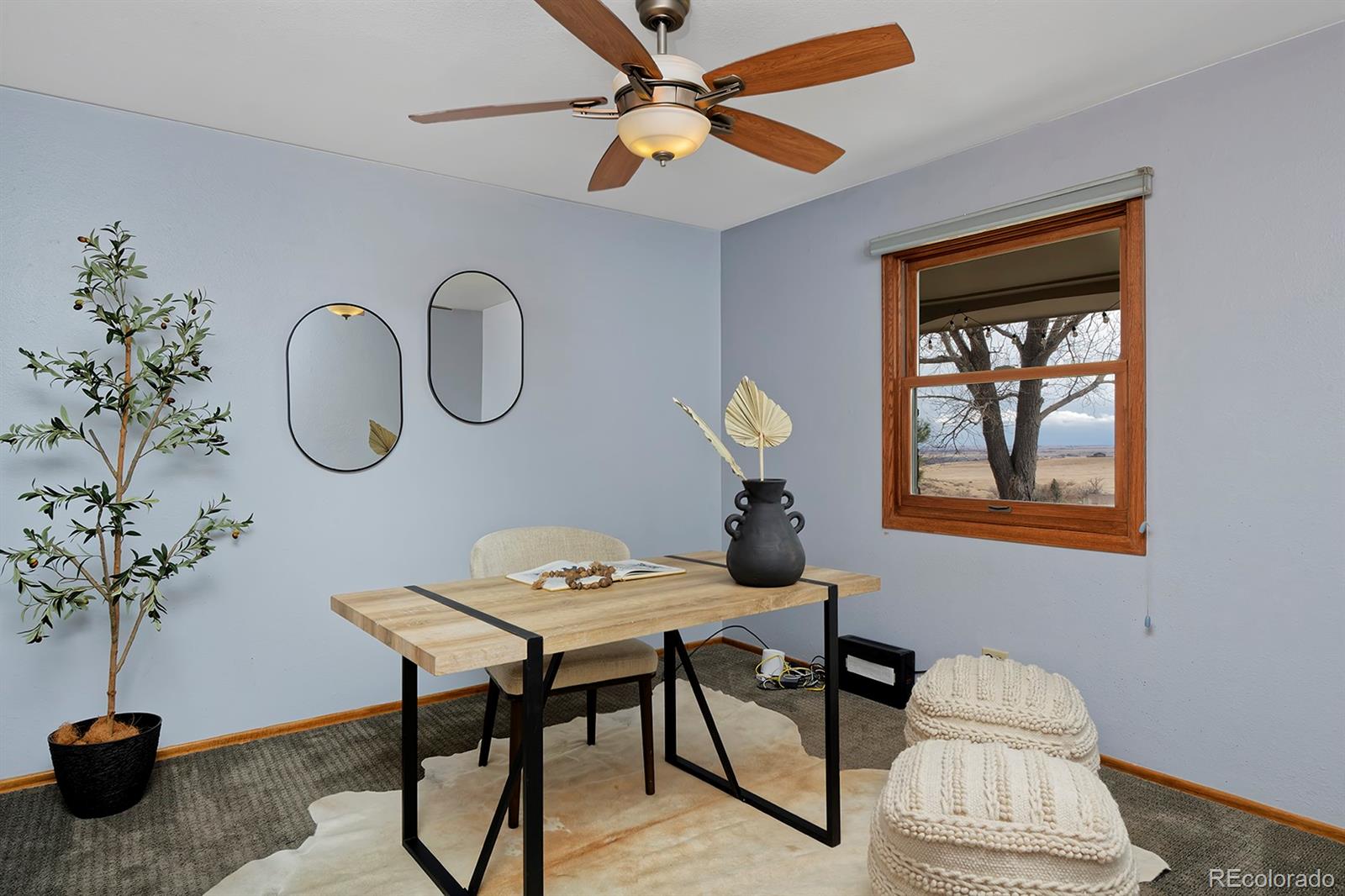 1525 S County Road 27E