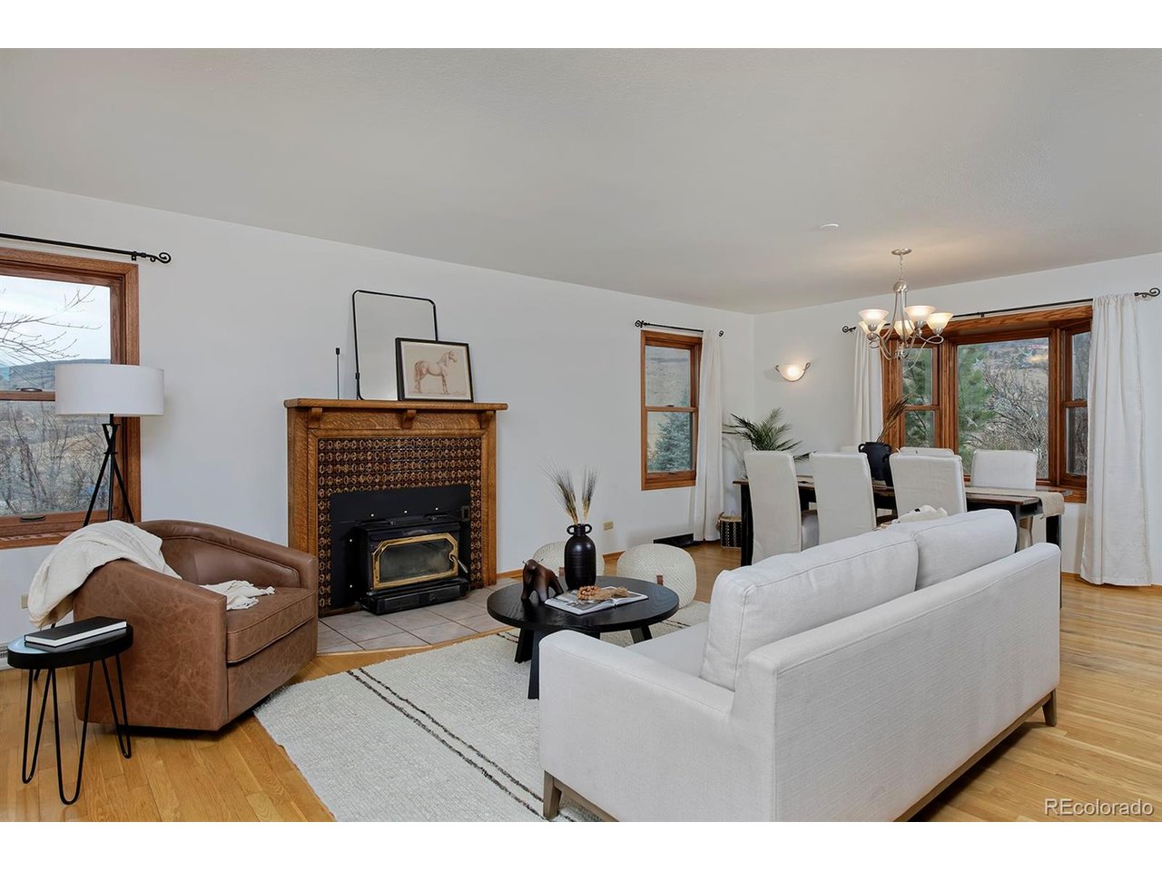 1525 S County Road 27E