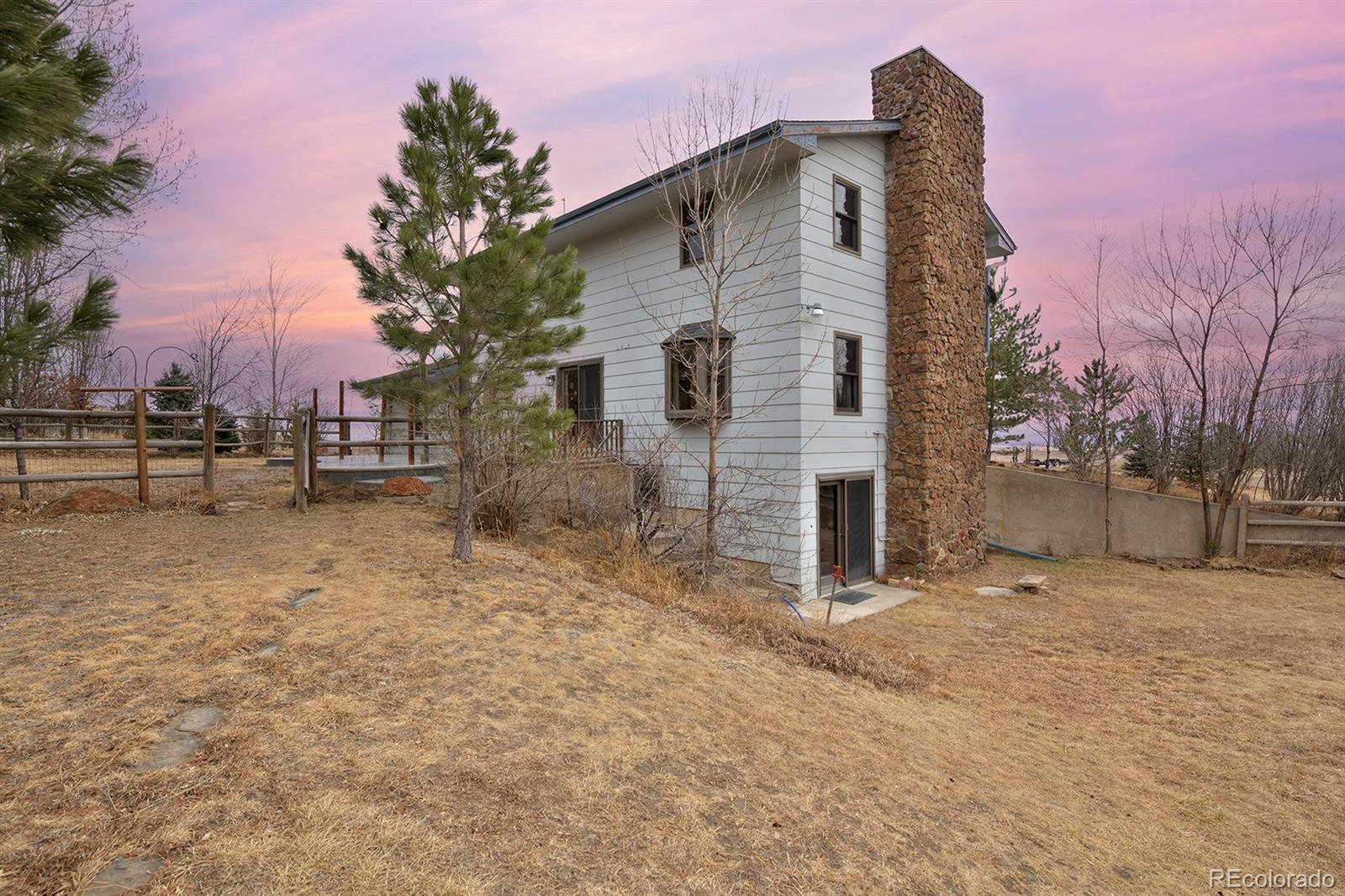 1525 S County Road 27E