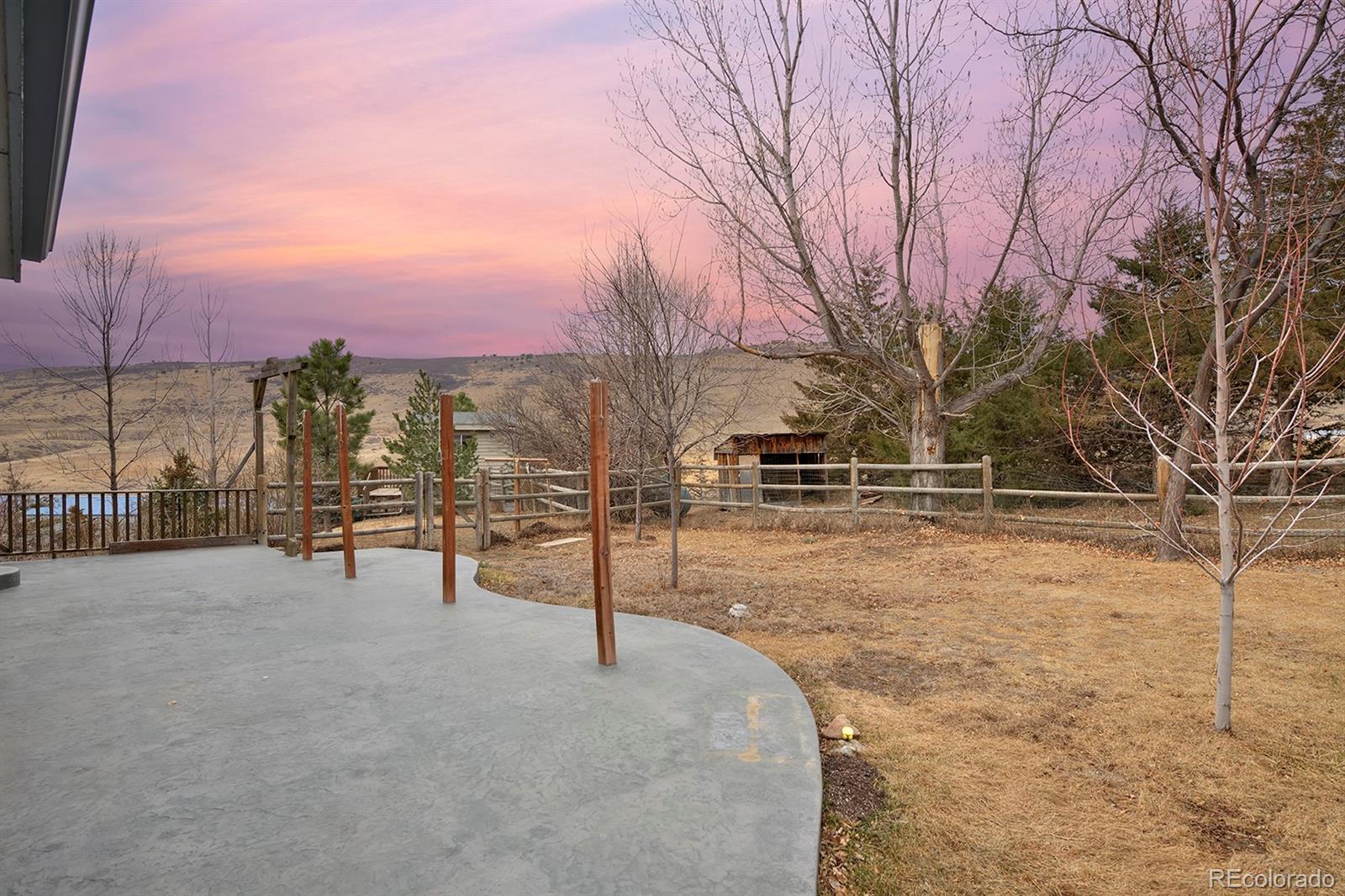 1525 S County Road 27E
