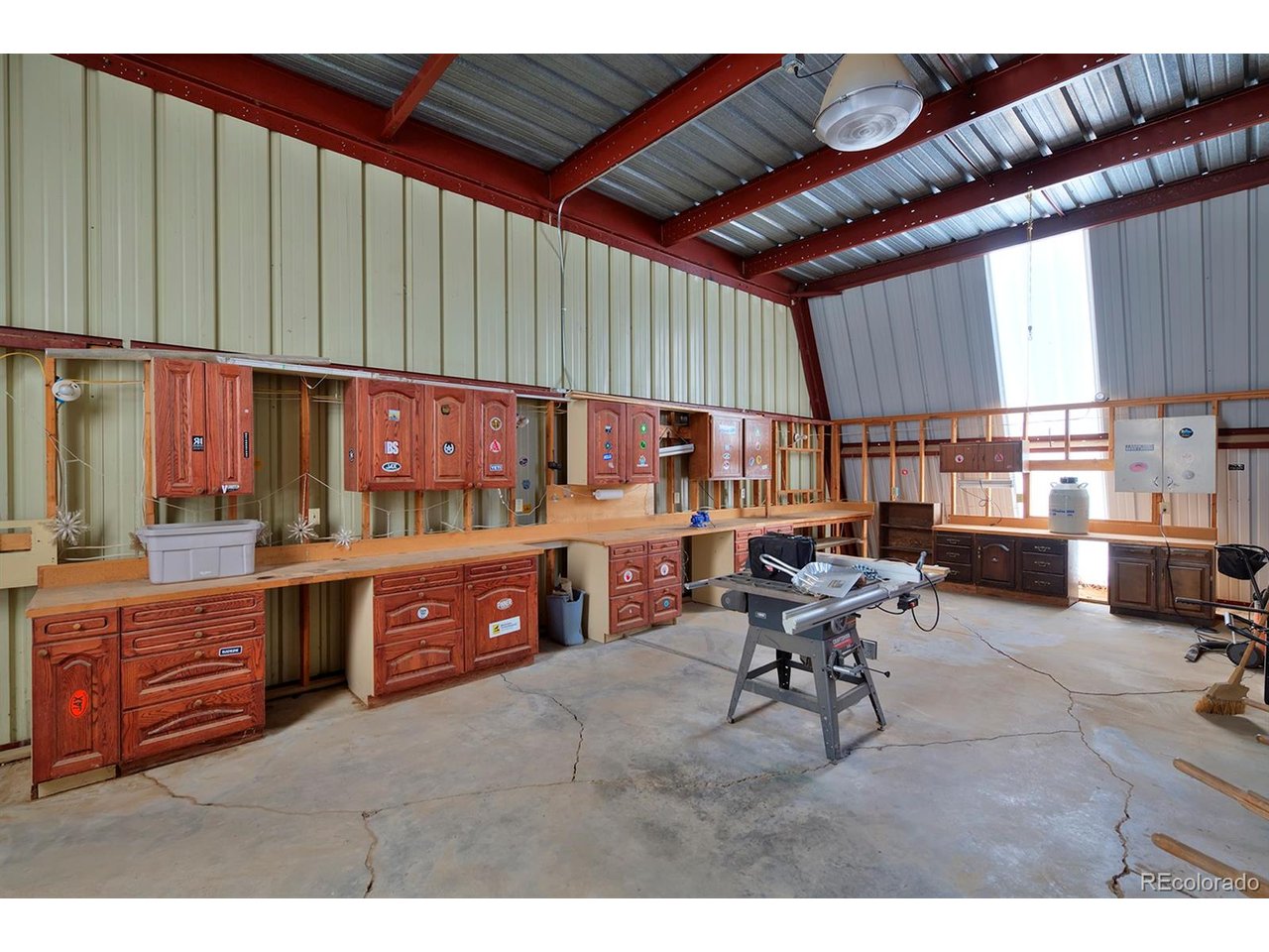 1525 S County Road 27E