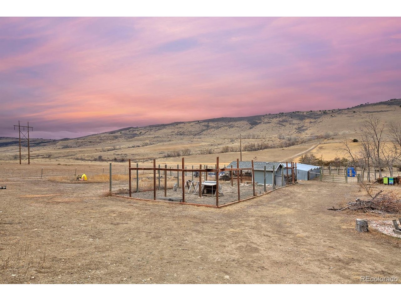 1525 S County Road 27E