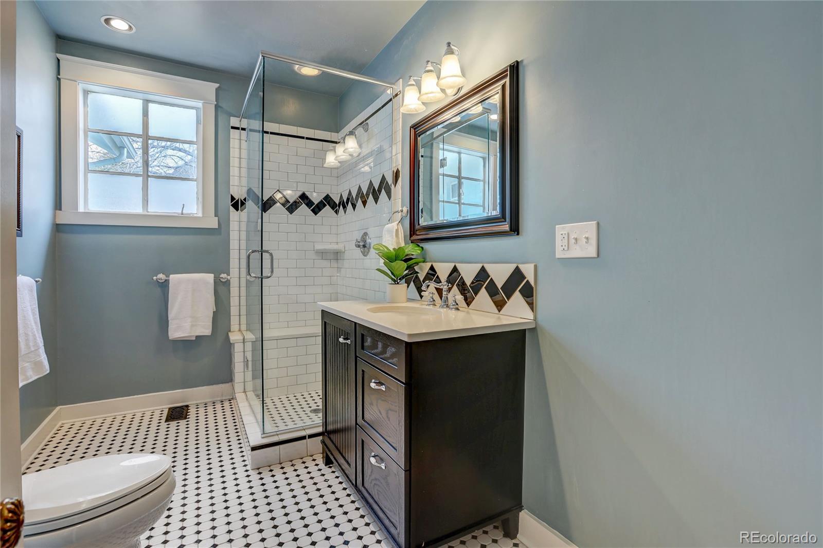 1422 Washington Avenue