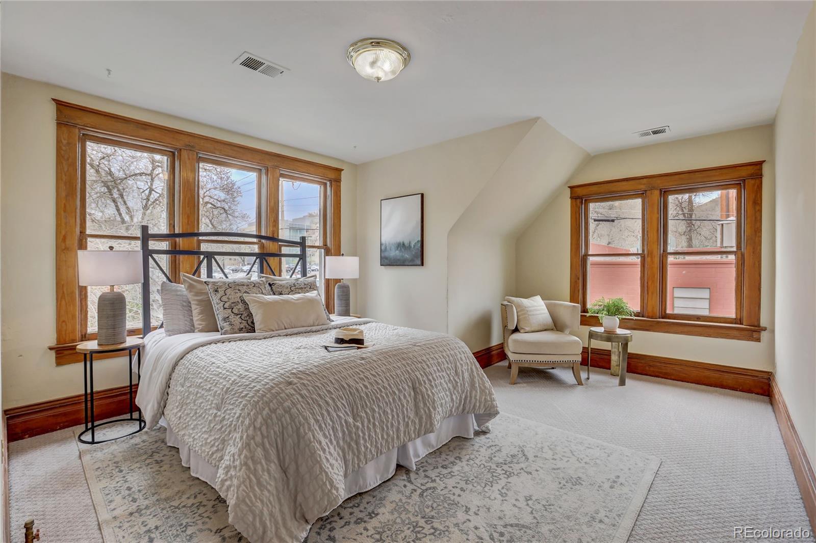 1422 Washington Avenue