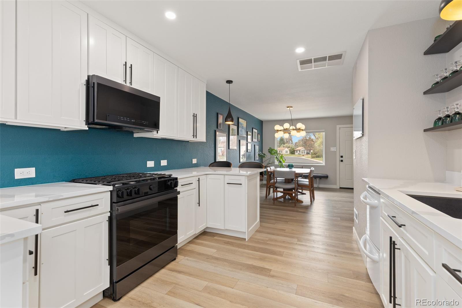 5231 E Dartmouth Avenue