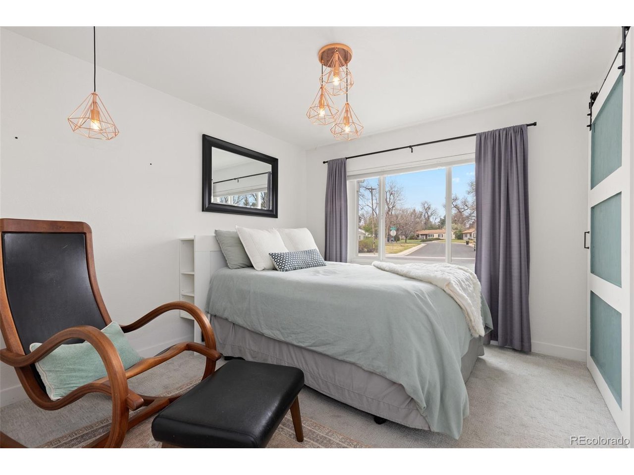 5231 E Dartmouth Ave