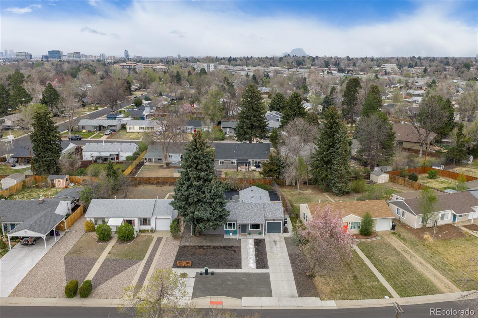 5231 E Dartmouth Avenue