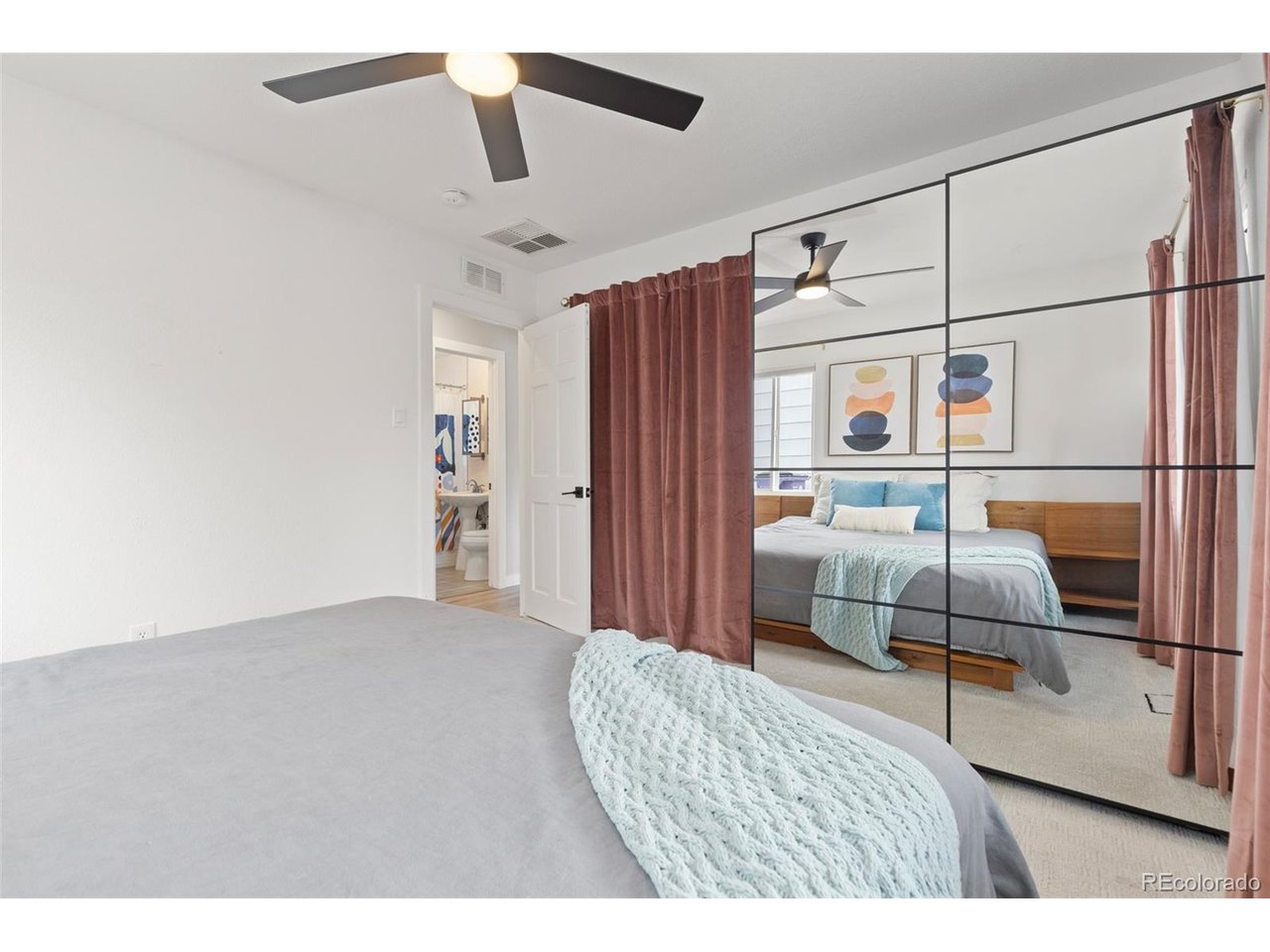 5231 E Dartmouth Ave