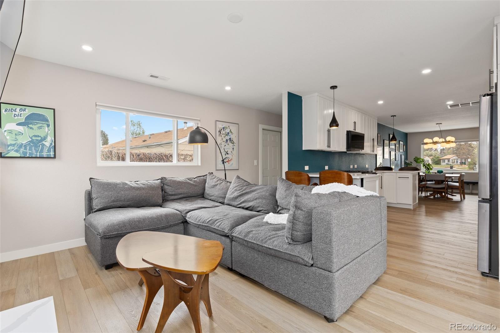 5231 E Dartmouth Avenue