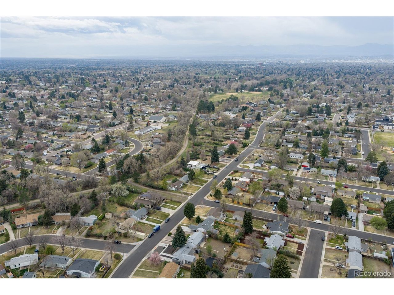 5231 E Dartmouth Ave