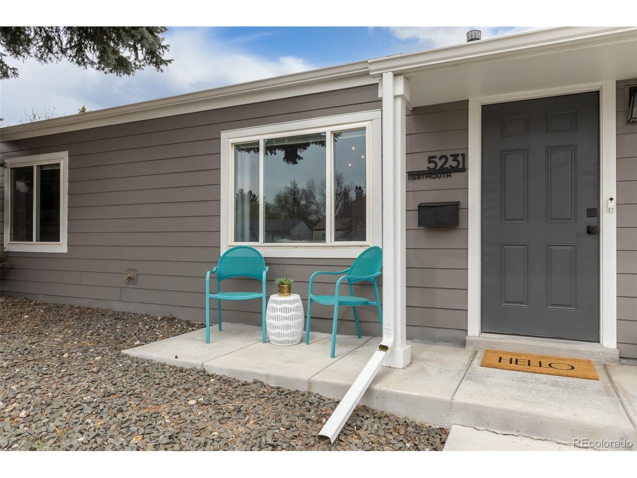 5231 E Dartmouth Ave